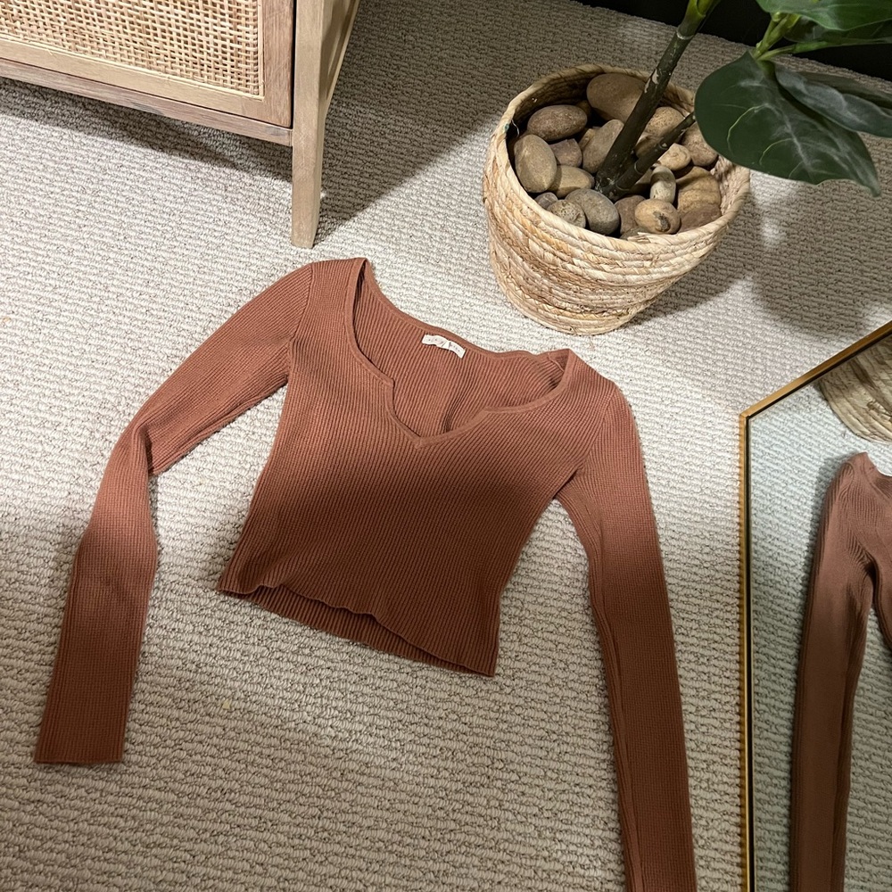 Pacsun Women's Ribbed V-Neck Top